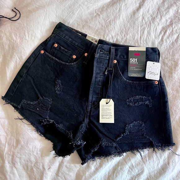 Levi's Pants - BRAND NEW Levi’s 501’s Jean Shorts